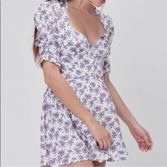 NWT For love and lemons Taggart floral print mini dress size M - Picture 2 of 13